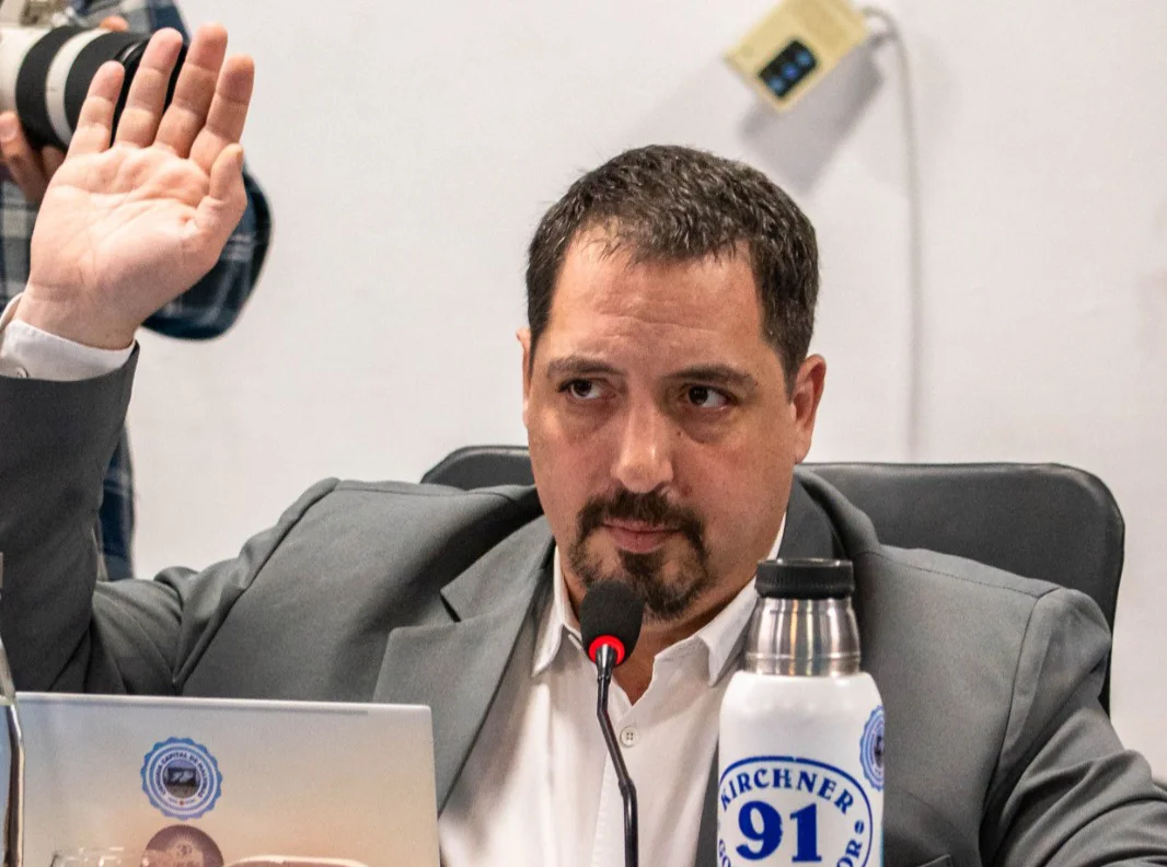 Pelloli vota